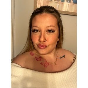 Meet your Posher, Brianna